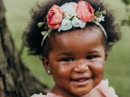 Lydia Carson's Instagram, Twitter & Facebook