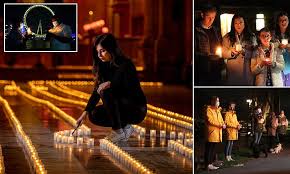 Covid Uk Lights Up With Candle Doorstep Tribute To Dead On First Lockdown Anniversary Daily Mail Online