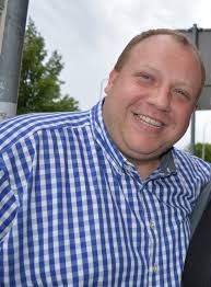 W 2015 roku kandydował do sejmu z list prawa i sprawiedliwości, ale bezskutecznie. Bartlomiej Nowosielski Wikipedia Wolna Encyklopedia