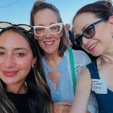 Snow better way to spend your Saturday! 🍧