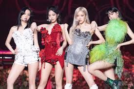 See more ideas about blackpink rose, blackpink, rose. Blackpink S Jennie And Rose Reportedly Making New Music In La Teen Vogue