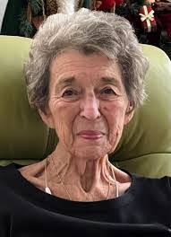 Cindy Plymale's Instagram, Twitter & Facebook