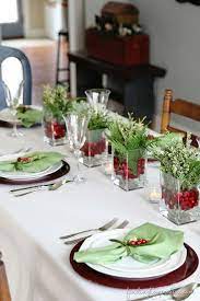 33 Eye Catching Centerpieces For Christmas Christmas Table Decorations Christmas Table Settings Christmas Centerpieces