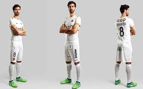 Trocas de devoluções durante 30 dias. New Rio Ave Jersey 2018 2019 Nike Rio Ave Fc Away Third Kit 18 19 Football Kit News
