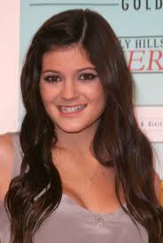 Kylie Jenner fans suspect she's got new veneers after noticing dramatic  change to smile