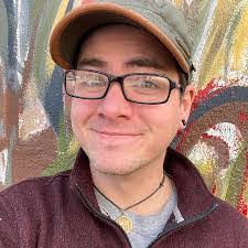 Isaac Bean's Instagram, Twitter & Facebook