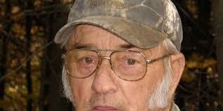 Walter Willard's Instagram, Twitter & Facebook