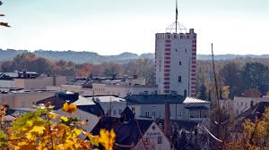 Stadtverwaltung darbojas valsts pārvalde aktivitātēs. Filmlocations Bayern Motivsuche Historische Altstadt Muhldorf Am Inn