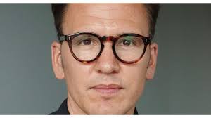 Karl Warner's Instagram, Twitter & Facebook