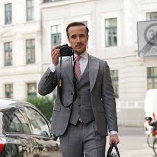 Armin laschet, chairman of the german christian democratic union, hopes to succeed angela merkel as chancellor in september's election. Blogger Im Instaview Vivid Magazin