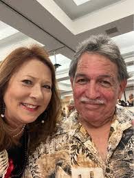 Lorrie Carr's Instagram, Twitter & Facebook