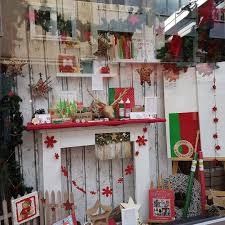 Weihnachtsschaufenster 2016 Dakrela In Essen Borbeck Schaufenster Fensterbummel Nrw Stadtessen Borbeck Borbeck Mit Bildern Schaufenster Weihnachtsdeko Ladengeschaft