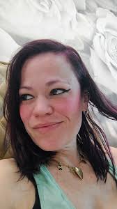 Sorry these are not the best pictures due to lack of time and space to take  them nicely, so please forgive my offences for having kitchen things in  background etc etc. But