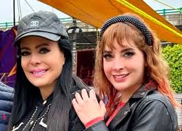 Imelda Garza Tuñón desmiente prueba acusaciones de Maribel Guardia