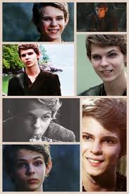 Robbie Kay As Peter Pan Robbie Kay Peter Pan Once Upon A Time Peter Pan Robbie Kay