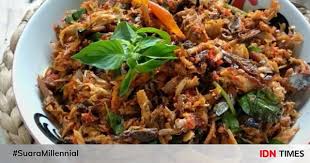 Tuna suwir (sajian sedap) baca juga: Resep Tongkol Suwir Pedas Yang Sederhana Tapi Bikin Ketagihan