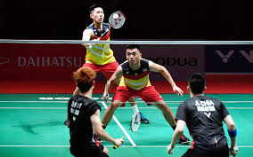 Pengalaman, bermain tenang dan kontrol emosi jadi modal besar kevin/marcus, unggulan pertama ganda putra, kalah dari pemain malaysia, aaron chia/soh wooi. Beregu Muda Tewaskan Pemain Senior V Shem Wee Kiong Free Malaysia Today Fmt