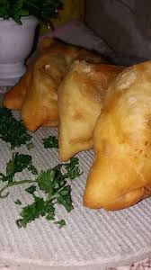 Samoussa Maison Au Poulet Les Delices De Manel Poulet Samoussa Samoussa Poulet