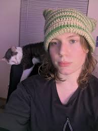 What places for rent are available in Bowling Green that aren't reality  companies for a family of six?