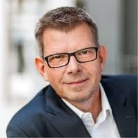 Robin Schreiber Email & Phone Number