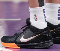 Latest on phoenix suns shooting guard devin booker including news, stats, videos, highlights and more on espn. Devin Booker Gets Blessed By Kobe Puts Pj Onto Pes Nice Kicks