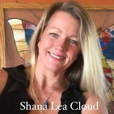 Shana Lea's Instagram, Twitter & Facebook