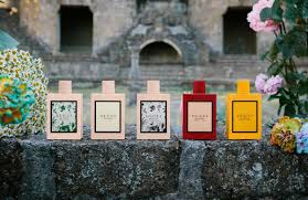 Trova e scarica risorse grafiche gratuite per fiori. Gucci Bloom Profumo Di Fiori Duftbeschreibung Und Bewertung