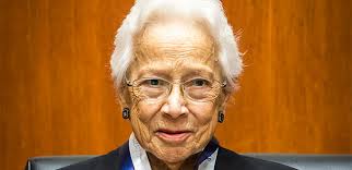 Otorga UASLP a Beatriz Velásquez, la medalla Ildefonso Díaz de León