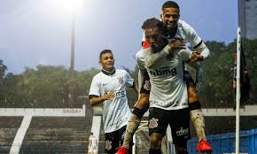 Elenco comissão técnica classificação calendário notícias. Corinthians Vence O Santos E Assume A Lideranca Do Brasileiro Sub 20