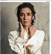 8 march 1982, curitiba, paraná, brazil) is a brazilian popular actress and sing. Marjorie Estiano Fala De Declaracao De Selton Mello Em Rede Nacional Inconsequente Cidadeverde Com
