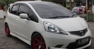 Honda awarded best value brand by kbb.com for seventh consecutive year. Low White Honda Jazz Ge8 Honda Jazz Honda Fit Jazz Honda Fit Custom