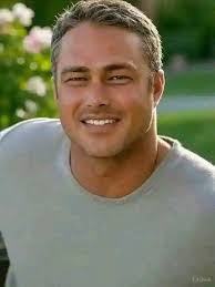 Kisses 💋❤ to all my supportive fans out there ❤