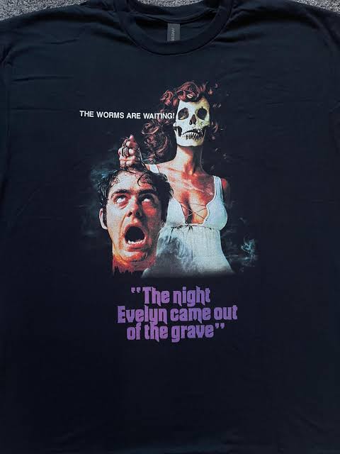 The Night Evelyn Came Out of the Grave - T Shirt - Various Sizes - Giallo  Italian Gothic Horror Movie - Etsy