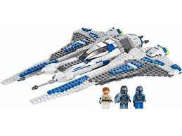 This ship is pretty small and isn't designed to hold more than 3 people on board. Bricklink Set 9525 1 Lego Pre Vizsla S Mandalorian Fighter Star Wars Star Wars The Clone Wars Bricklink Reference Catalog