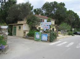 Traverser saint florent et au 1er rond point, prendre la route de la plage. Camping U Pezzo Spottocamp