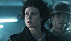 Dan wasan Sigourney Wever ya tabbatar da sha'awa ga dawowa kamar yadda ya  shiga tsakani a hanya 2025