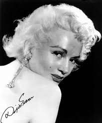 Dixie Evans's Instagram, Twitter & Facebook