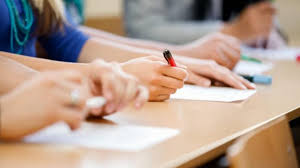 Rezultate la bacalaureat apar pe data de 5 iulie 2021 insa ele in realitate au fost afisate deja. Rezultate Bac 2021 CaÈ›i Elevi Au SusÈ›inut Toate Examenele Pe Nota 10 Unii Au Fost DaÈ›i AfarÄƒ Pentru FraudÄƒ Realitatea Md