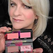 Roxy Lara's Instagram, Twitter & Facebook