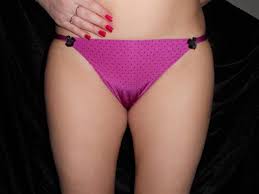 Visible panty lines (vpl) a visible panty line or vpl occurs when the outline of female underpants becomes visible through. Panty Toe Tumblr Tblrnudeme