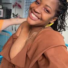 Sian Bond (@SianBond007)