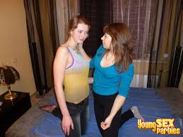 Oral screw with Anisiya and Shirley - PORNSTARS.TUBE