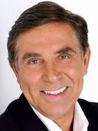 Sur le plateau de vivement dimanche avec michel drucker en 2016, il évoquait leur histoire et leur rencontre… dans un avion ! Jean Pierre Foucault A 73 Ans Anniversaire Le 23 Novembre