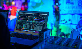 Top 10 Best Free Dj Software Of 2021 Free Dj Mixing Software