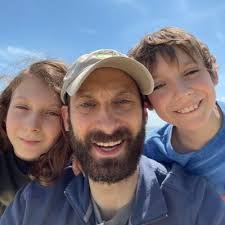 Jeffrey Switzer's Instagram, Twitter & Facebook