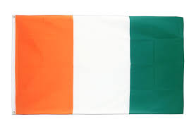 Bei dieser flagge war der rote teil noch orange. Elfenbeinkuste Flagge Ivorische Fahne Kaufen Flaggenplatz