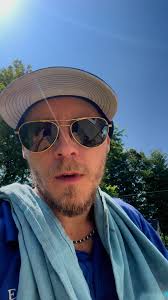 #windowcleaning #windowcleaner B. Cool Window Care