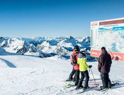 Es bietet moderne zimmer mit bad, die 2013 renoviert wurden, und einen direkten zugang zu den skipisten. Skifahren Snowboarden Restaurant Dikt N Alm Obertauern