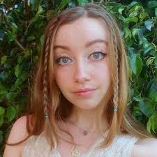 Shayla Escudero (@shayla_esc)