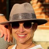 20+ "Stacy Neu" profiles